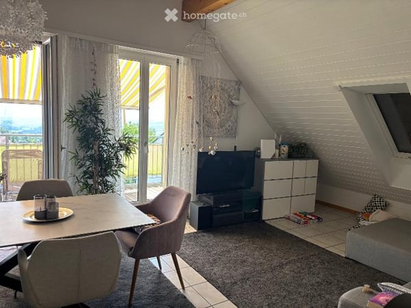 Charmante 3.5-Zimmer-Dachgeschosswohnung in Lieli LU 3
