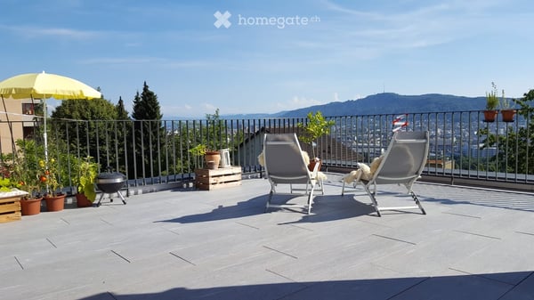 Charmante 3.5-Zimmer-Maisonette-Wohnung mit Stadtblick in Zürich-Höngg 4