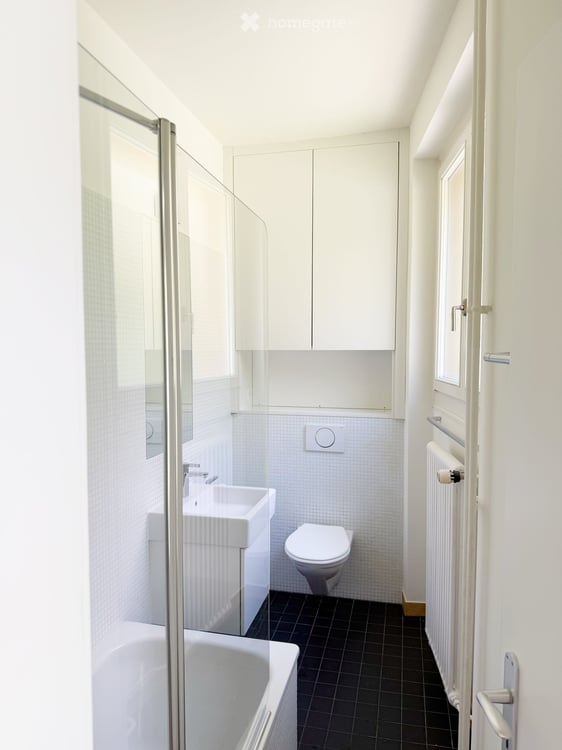Stilvolle 1.5 -Zimmer - Altbauwohnung mit Charme an exklusiver Lage 6