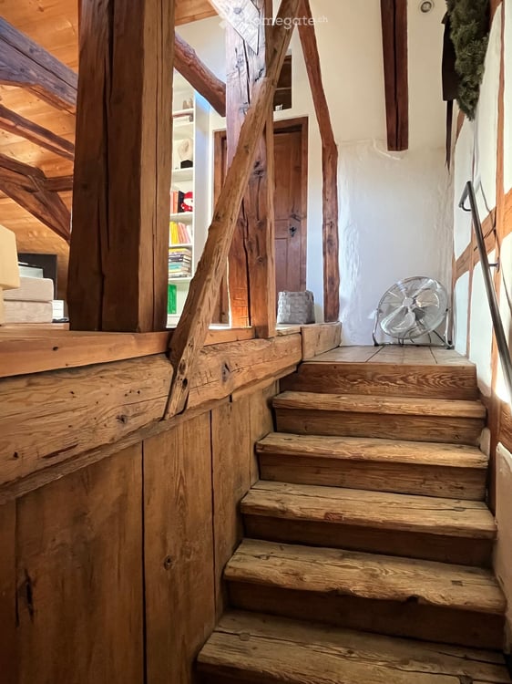 Mitbewohner:in gesucht. Charmante 4½-Zimmer-Maisonette in Zollikon (ab sofort) 3