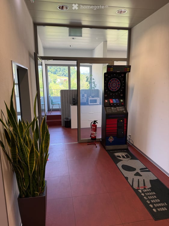 Moderne Bürofläche 354 m² zur Untermiete – direkt beim Bahnhof Jona 4
