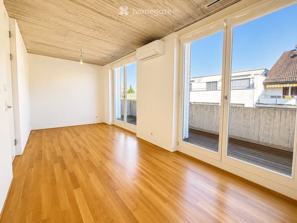 Exklusive 4.5-Zimmer-Duplexwohnung mit 133 m² Wohnfläche und drei Aussenbereichen 5