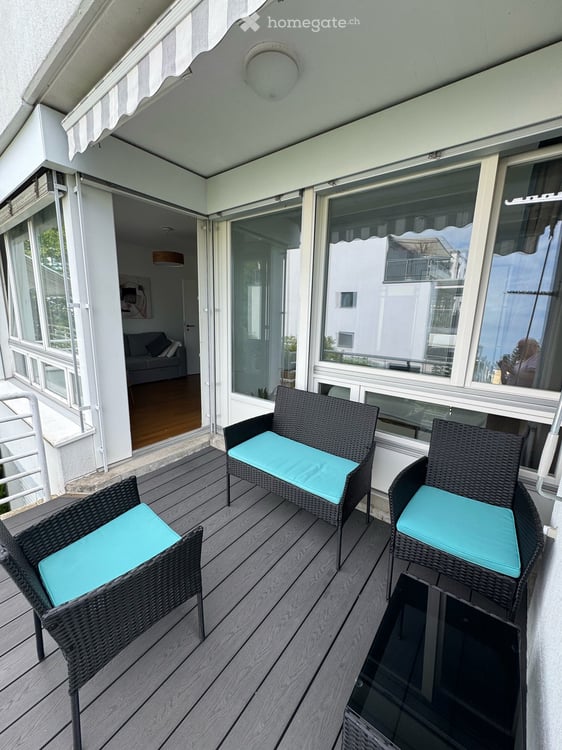 Helle 3.5-Zimmer-Wohnung mit Balkon und schöner Aussicht in Zürich-Witikon,teils mobiliert. 19