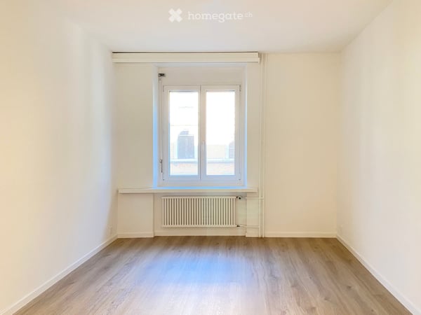 Frisch sanierte 3-Zimmer-Wohnung im Kreis 4 – Bahnhof Wiedikon in 2 Gehminuten 6