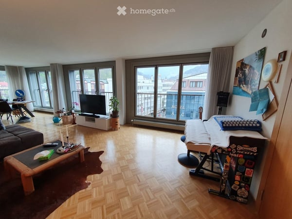 Helle 3.5-Zimmer-Wohnung am Bahnhofplatz in Chur 4