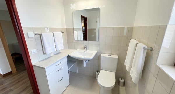 Charmante 4.5-Zimmer-Wohnung mit Balkon und schöner Aussicht in Beringen 10