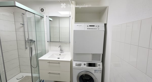 Charmante 4.5-Zimmer-Wohnung mit Balkon und schöner Aussicht in Beringen 8