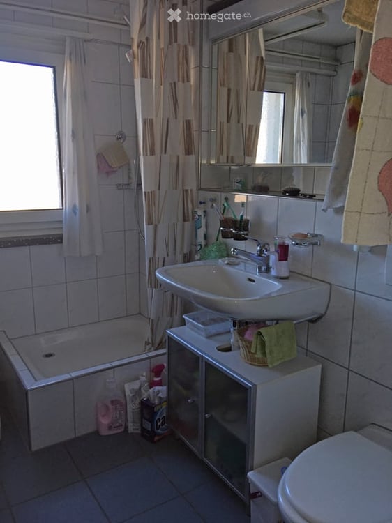 Schöne 3,5 Zimmerwohnung an ruhiger Lage 6