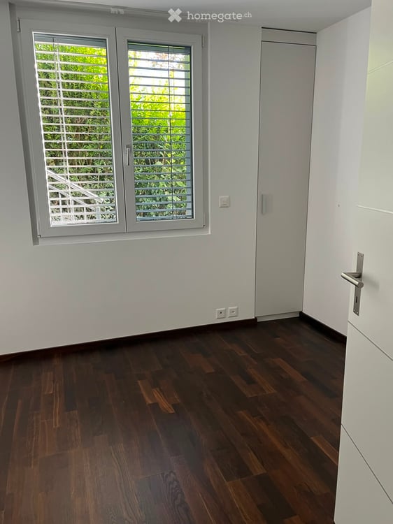 Modernes 2.5-Zimmer-Einfamilienhaus mit Seeanstoss in Biel – ab Oktober 2026 11
