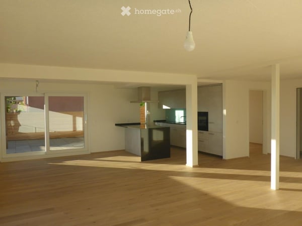 Topmoderne 4.5 Zimmerwohnung mit atemberaubendem Weitblick 3