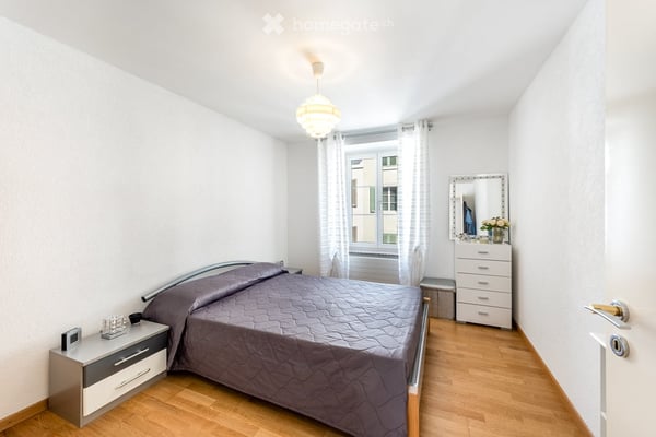 Gepflegte 3.5-Zimmer- und 4.5-Zimmer-Maisonettewohnung an zentraler Lage in Glarus 21