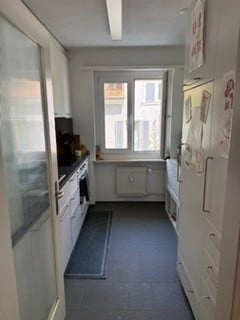Helle 4-Zimmer-Wohnung mit Balkon in Winterthur 2