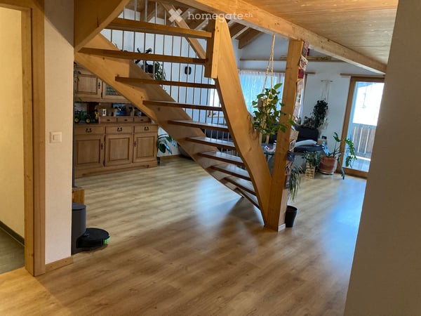 Geräumige 4.5-Zimmer-Maisonettewohnung an zentraler Lage in Schiers / GR 5