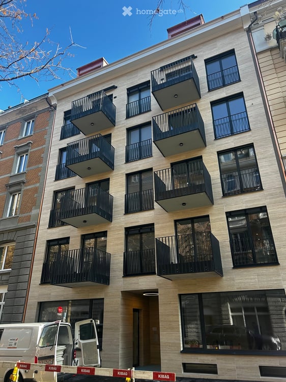 Bright Flat in one of Zurich's most connected addresses · Available Immediately or by Arrangement 2