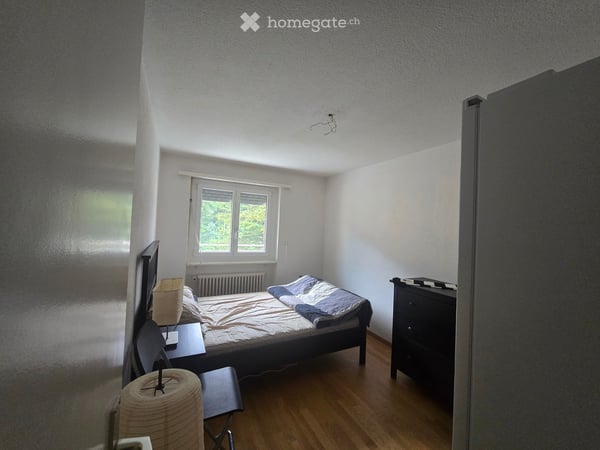 Helle 4.5-Zimmer-Wohnung mit Bergblick und Balkon in Bürglen UR 6