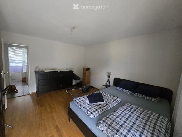 Helle 4.5-Zimmer-Wohnung mit Bergblick und Balkon in Bürglen UR 3