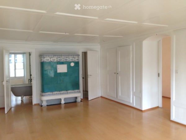 Charmante 3.5-Zimmer-Altbauwohnung an der Rathausgasse in Bern 2