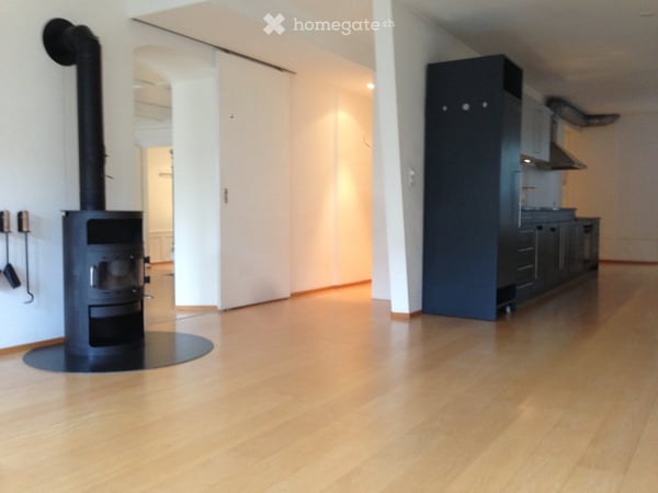 Charmante 3.5-Zimmer-Altbauwohnung an der Rathausgasse in Bern 6