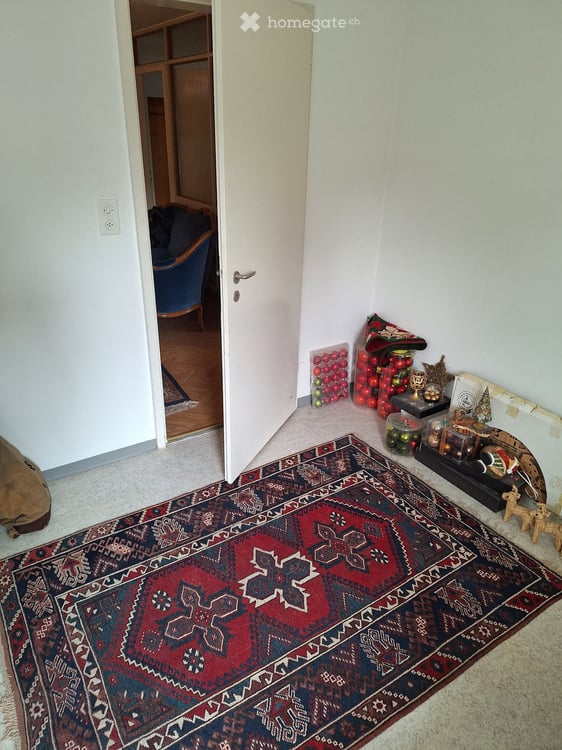 Günstige 4.5-Zimmer-Wohnung mit Balkon und schöner Aussicht in Tann 9