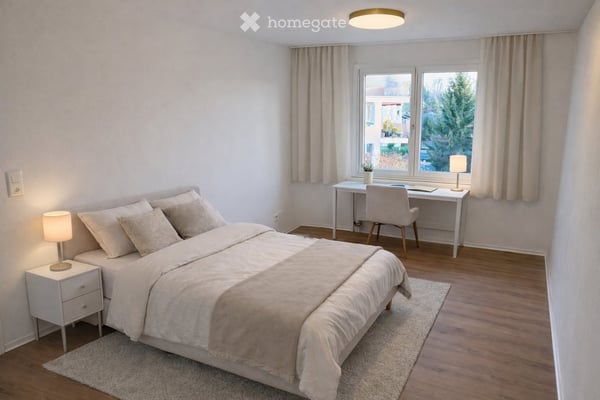 Hochwertig renovierte 2.5 Zi-Wohnung, inkl Einstellplatz, nähe Bahnhof 8