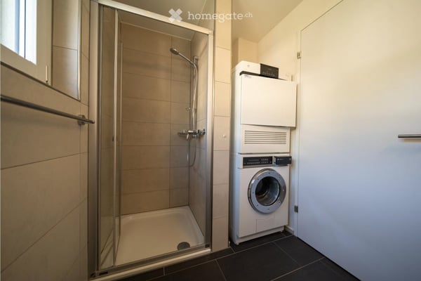 Moederne 5.5-Zimmer-Wohnung an begehrter Lage 8
