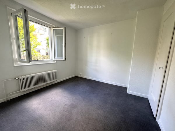 Charmante Haushälfte mit Garten und Potenzial an zentraler und ruhiger Lage in Meilen 15