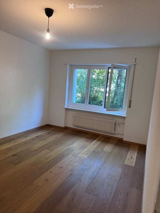 Helle 2-Zimmer-Wohnung mit grossem Balkon an der Giacomettistrasse in Bern 3
