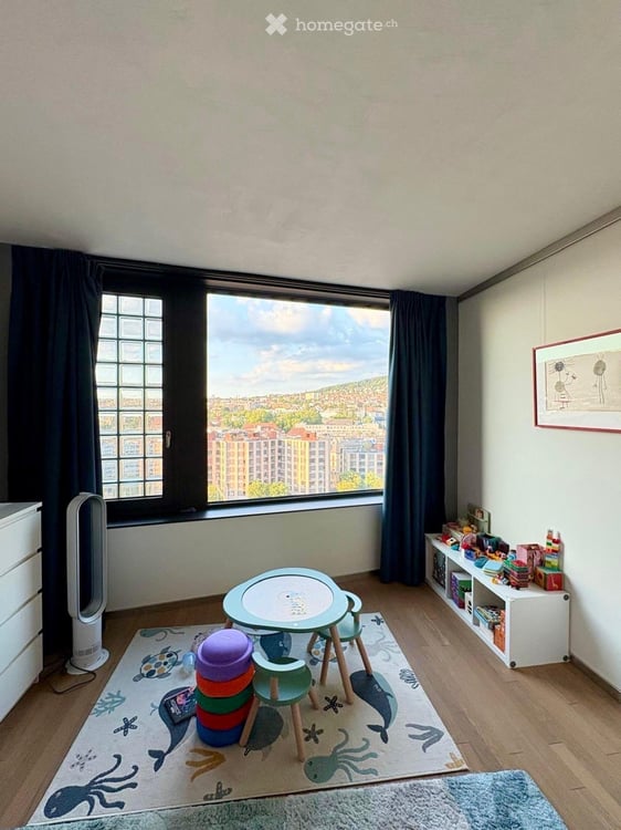 Zentrale 4.5-Zimmer-Wohnung an der Europaallee 4