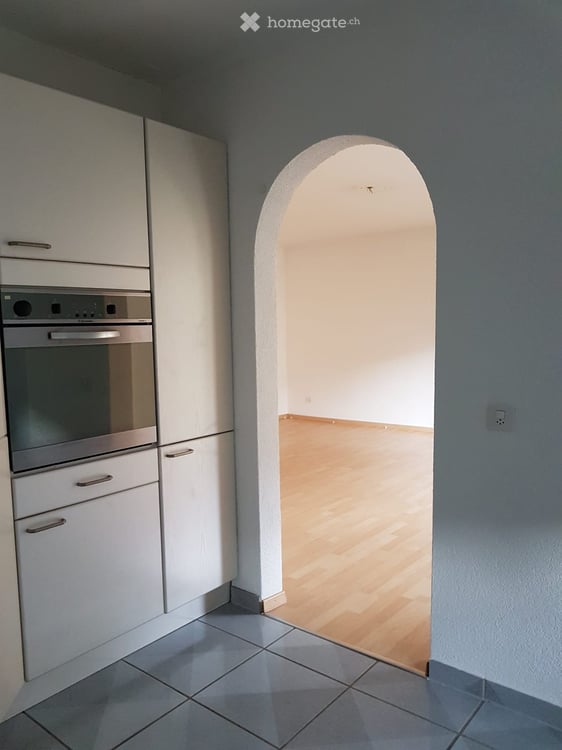 Charmante 2.5-Zimmer-Wohnung in Reichenburg – Sonnig und ruhig gelegen 8