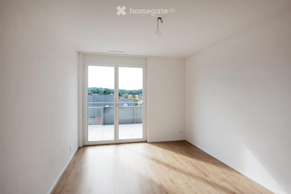 Helle 3.5-Zimmer-Dachwohnung mit Terrasse (135qm) und schöner Aussicht über Matzingen 15