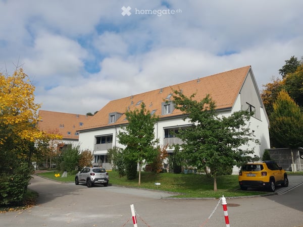 Im Zentrum und am Wald 4.5 ZW