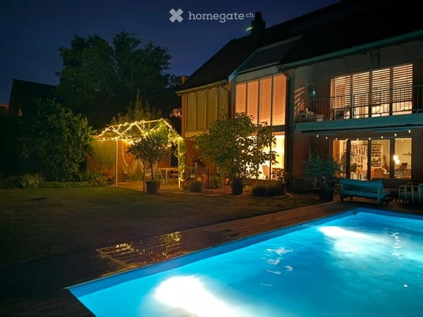 Geräumiges freistehendes Haus mit 6,5 Zimmern, Garten, Pool, Parkplatz und Keller (inkl. Hobbyraum) 9