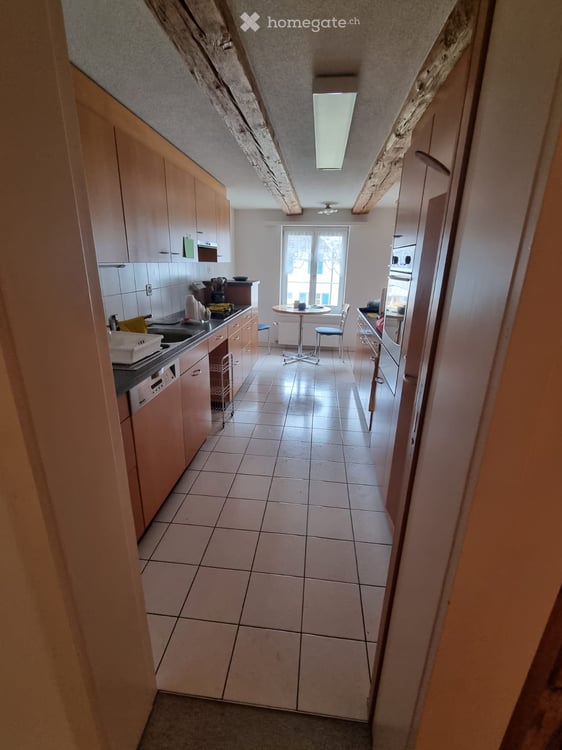 Charmante 5.5-Zimmer-Altbauwohnung in Elgg – frisch renoviert und sofort verfügbar 5