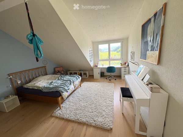 Geräumiges 6.5-Zimmer-Reihenhaus zu vermieten/Spacious 6.5-Room Row House for Rent 9