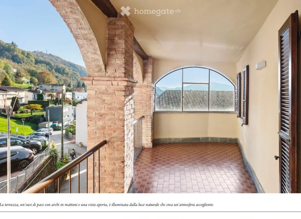 Appartamento di 4 locali con camino e balcone / loggia a Carabbia 11