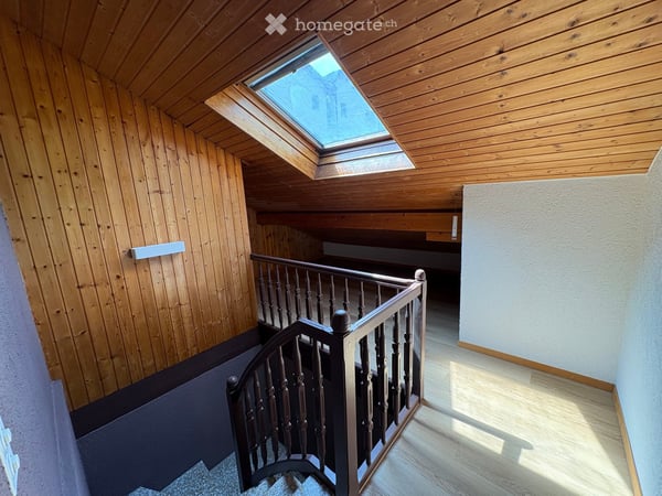 Maison individuelle de 6.5 pièces à louer à Botyre (Ayent) – Vue panoramique sur les montagnes 3