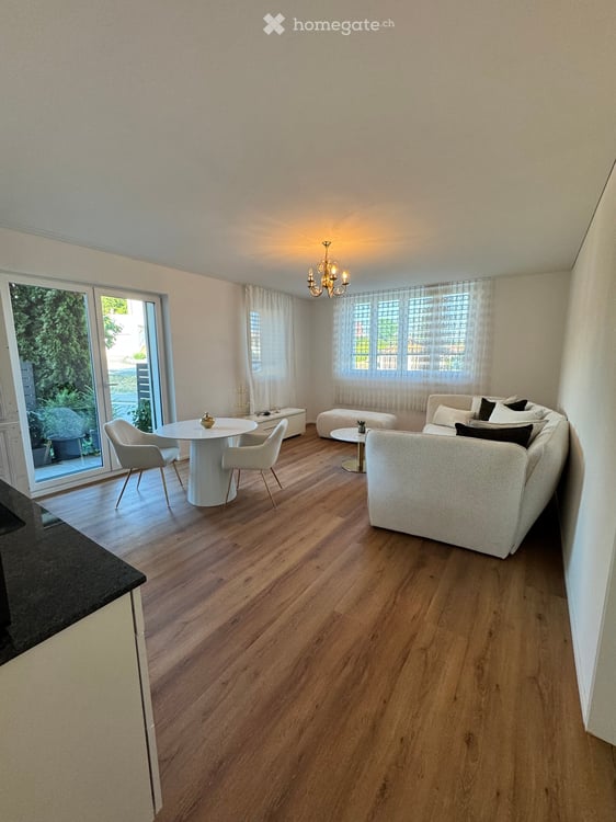 Gemütliche 2.5-Zimmer-Wohnung im ruhigen Schlierbach 7