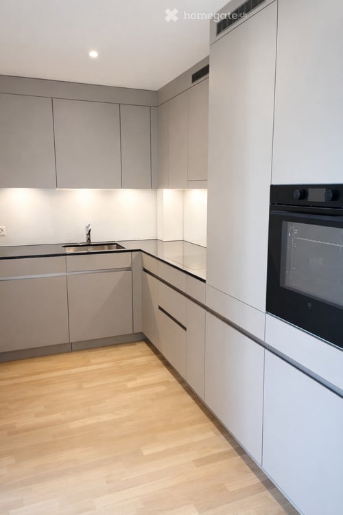 ERSTVERMIETUNG 4.5- Zimmer-Attika-Wohnung, 8048 Zürich zu vermieten 3