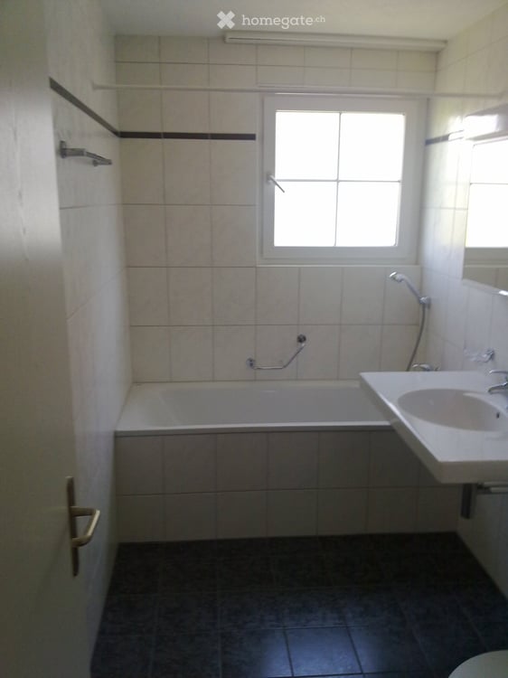 Helle 4.5-Zimmer-Maisonette-Wohnung mit Balkon in Glattfelden inkl. 2 Tiefgaragenplätze 7