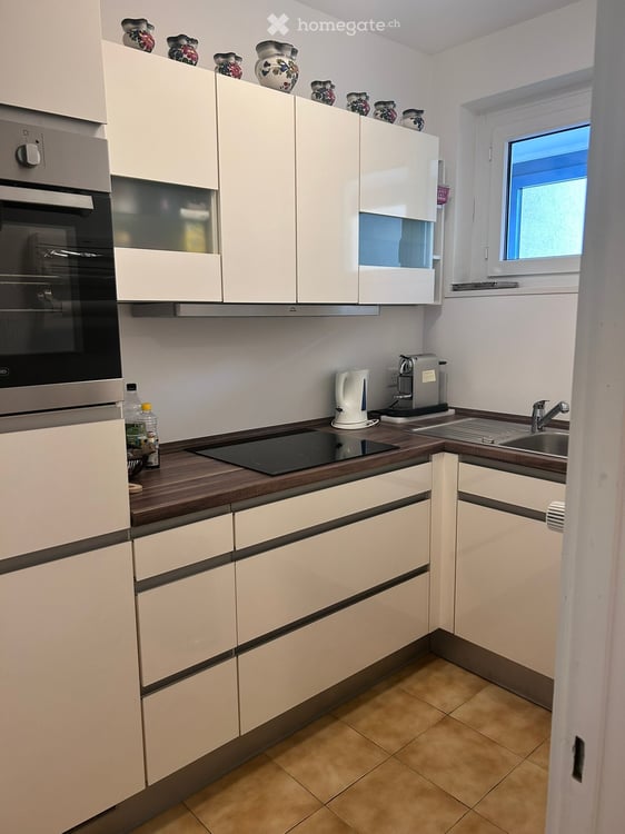 Ankommen im Tessin – modernisierte 2½-Zimmer-Wohnung mit Balkon in Agno 3