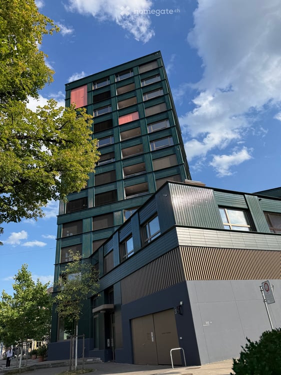 Stadtsicht Wohnung im 7. Stock an der Gutstrasse1, Zürich per sofort