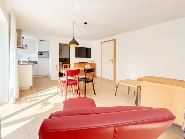 Charmantes 7.5-Zimmer-Einfamilienhaus in Flims Dorf mit herrlicher Aussicht 10