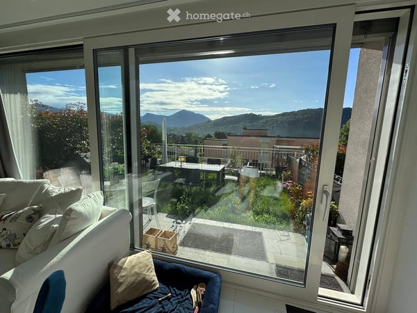 Moderne 4.5-Zimmer-Doppelhaushaelfte mit Bergblick in Agno 18