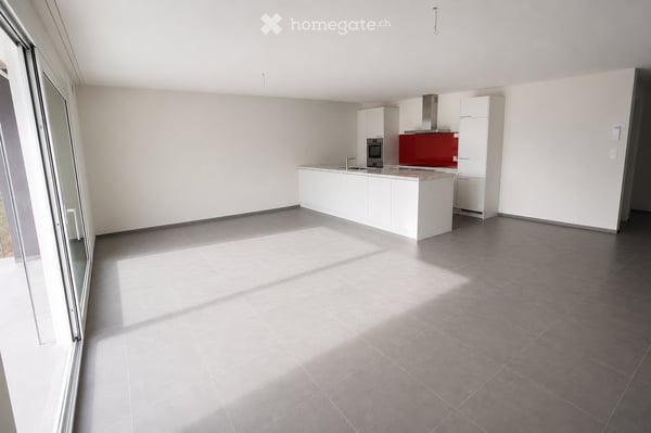 Helle 4.5-Zimmer-Wohnung mit Balkon und schöner Aussicht in Ossingen 5