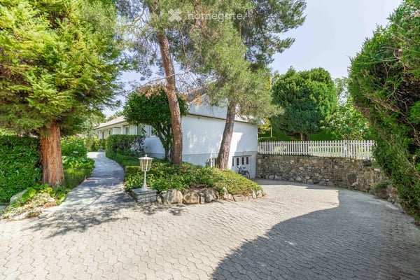 Elegant Villa in Collonge-Bellerive – 8 Rooms with Lake Proximity 29
