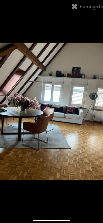 Möblierte 1.5-Zimmer-Wohnung in Seefeld 2