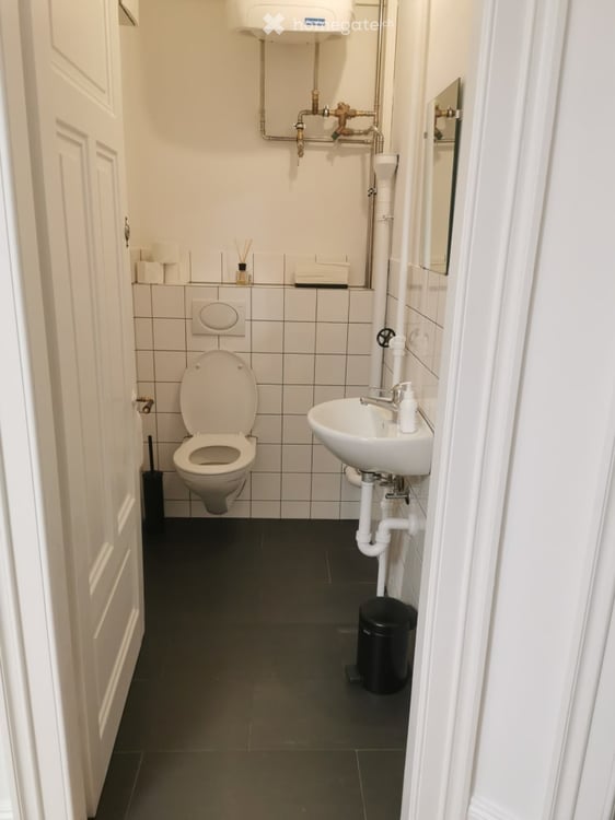 Ein Büroraum im Zentrum von Luzern als Untermiete 6