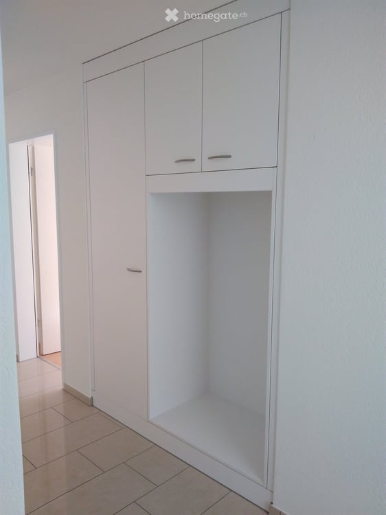 Lichtdurchflutete 5.5-Zimmer-Wohnung mit grossem Balkon und 2 Aussenabstellplätzen 15