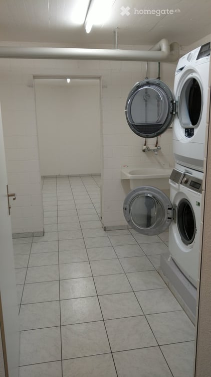 Lichtdurchflutete 5.5-Zimmer-Wohnung mit grossem Balkon und 2 Aussenabstellplätzen 19