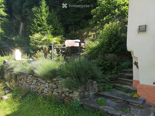 Charmantes 4.5-Zimmer-Einfamilienhaus mit Garten in Buseno Calancatal ( Ortsteil Molina) 7